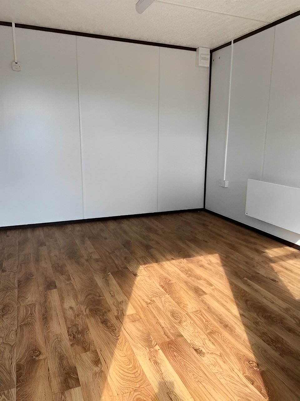12ft x 10ft jackleg cabin (plastisol) 12ft x 10ft jackleg cabin (plastisol)